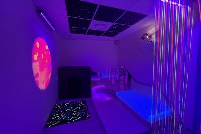 Salle Snoezelen du Centre d'Action Médico-Sociale Précoce - Agrandir l'image 6 sur 8, fenêtre modale