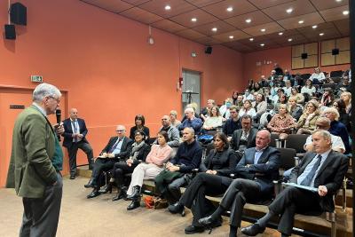 Signature de la charte Romain Jacob le 10 janvier 2024 - Agrandir l'image 2 sur 9, fenêtre modale