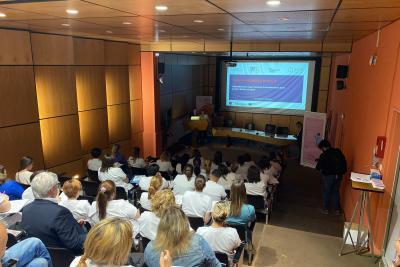 Conférence animée par les ambassadeurs Mon Espace Santé pour informer et sensibiliser les professionnels de santé à l'usage de ce carnet de santé numérique sécurisé - Agrandir l'image 1 sur 2, fenêtre modale