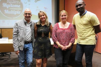 Photo de 4 personnes - Agrandir l'image, fenêtre modale